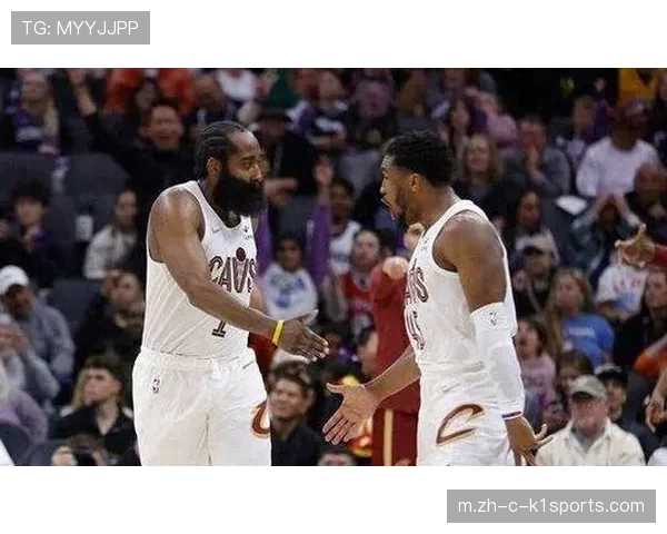 梅里尔三分10中9创生涯之夜 哈登指挥若定导演进攻潮